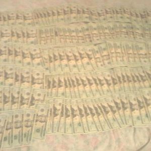 Meet your Posher, Larry